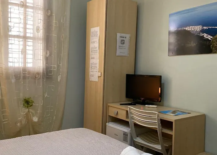 Bed & Breakfast La Pergola 3*