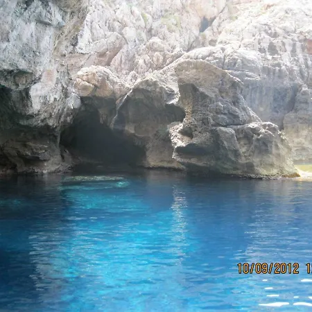 La Pergola Oda ve Kahvaltı Marettimo